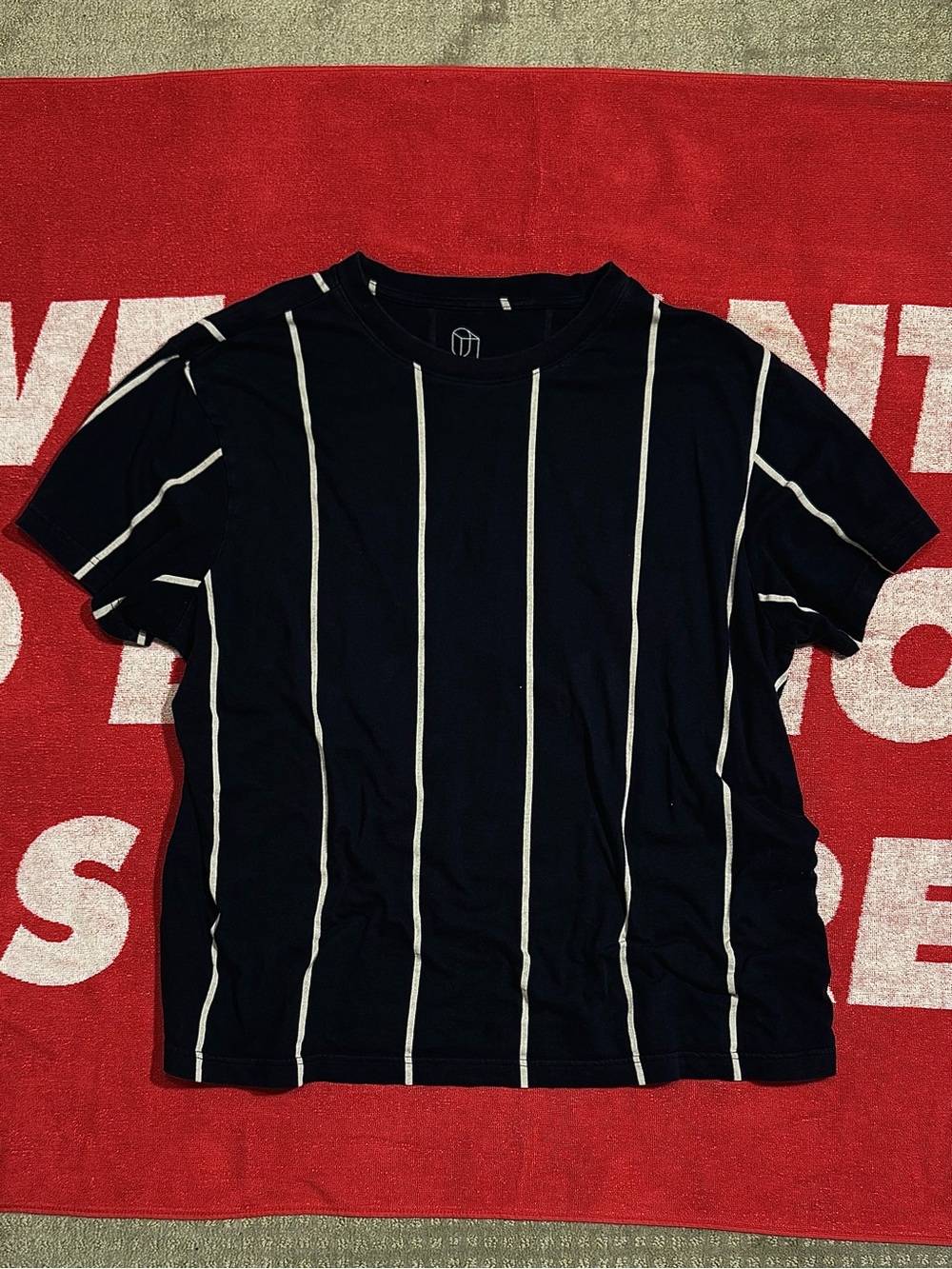 Original Use Black Short-Sleeve Vertical Stripe Tee